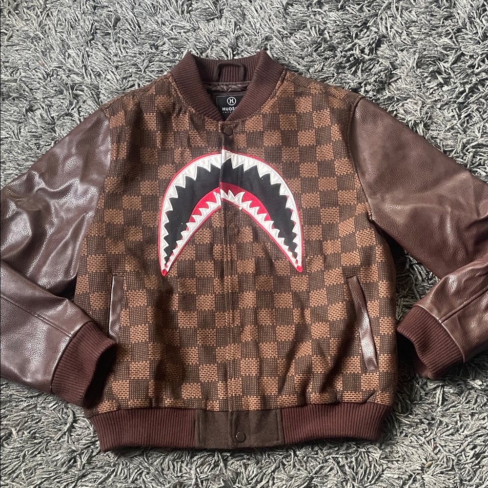 Hudson outerwear Brown Checkered Jacket with Shark Design size 2x